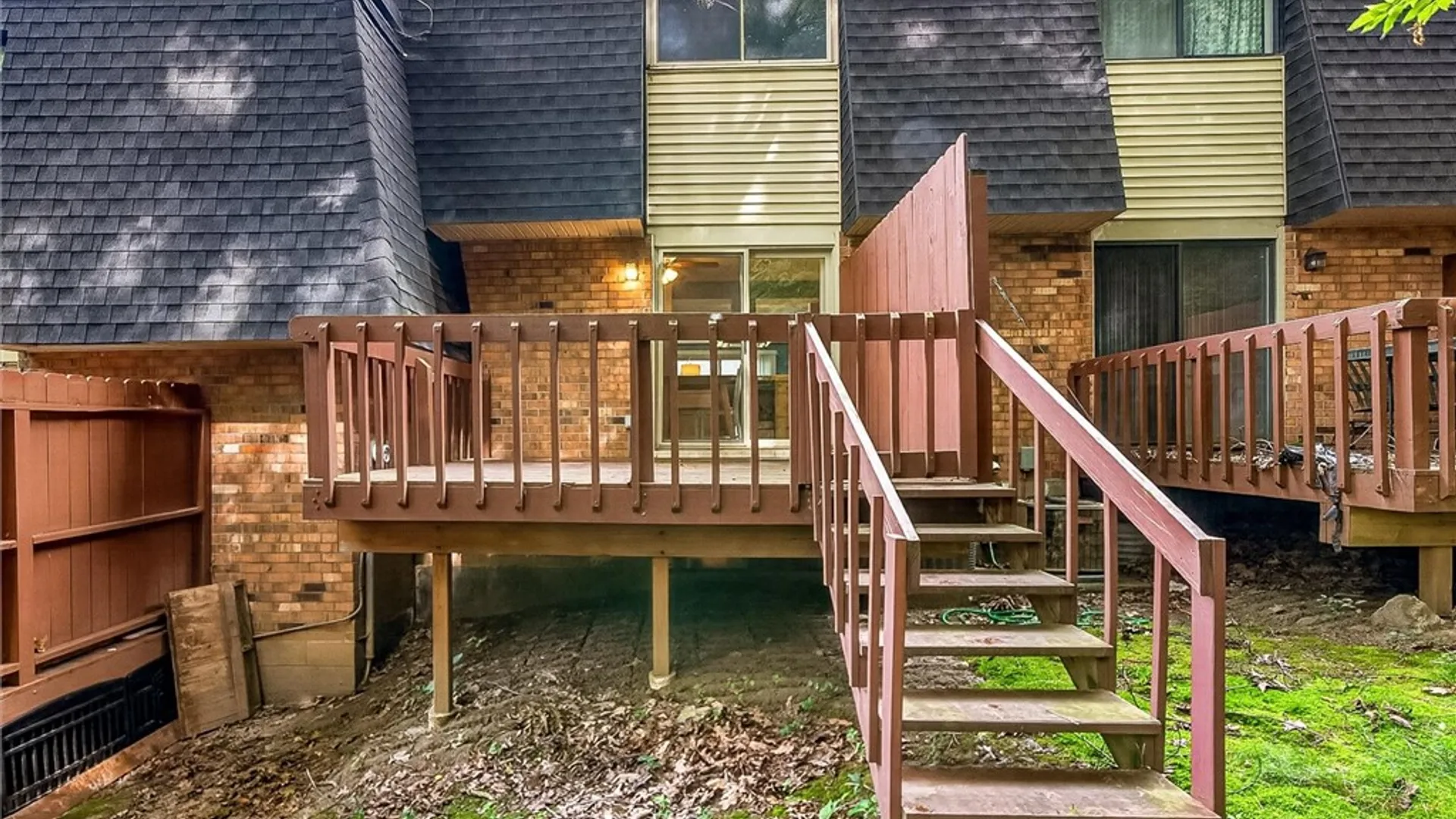 Property at 206 Penn Lane, Penfield, NY 14625 36