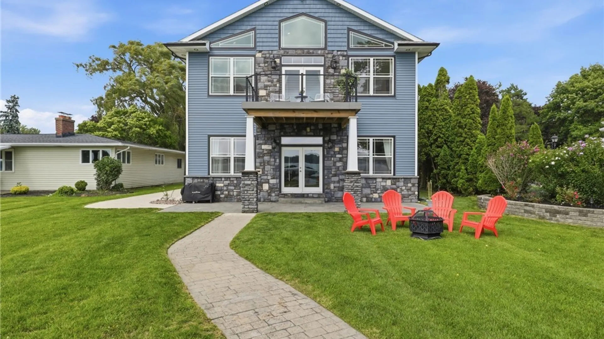 Property at 2490 River Road, Wheatfield, NY 14304 5
