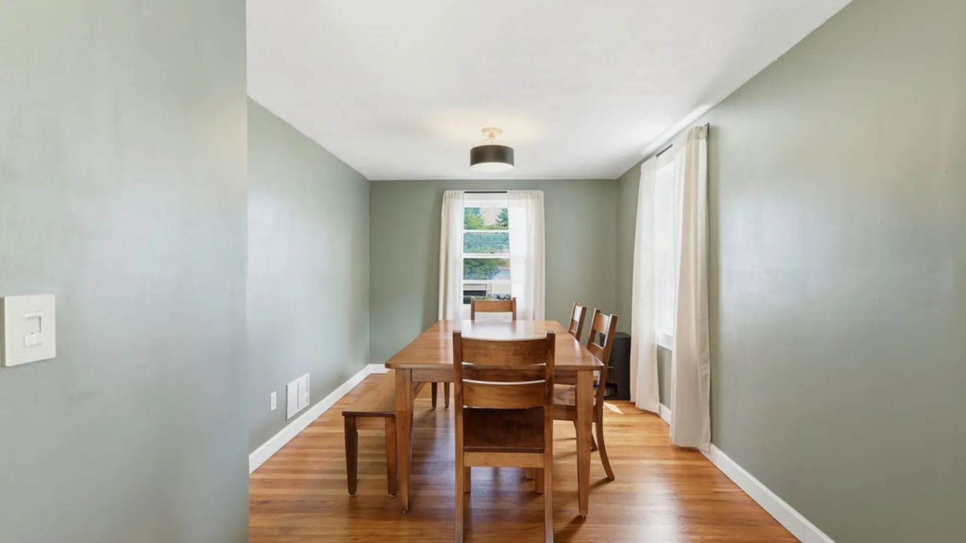 Property at 108 Stephen Place, Cicero, NY 13212 13