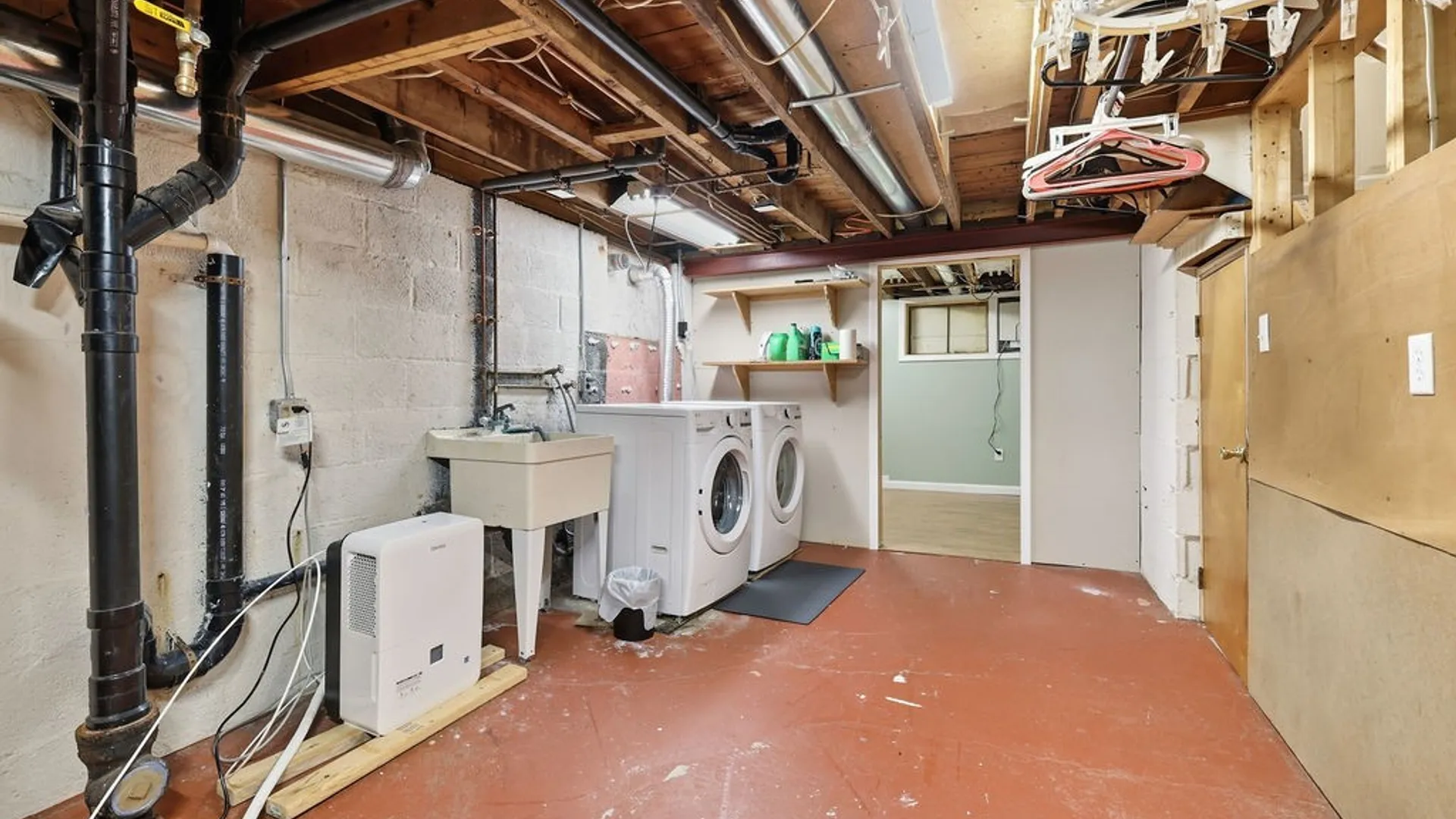 Property at 108 Stephen Place, Cicero, NY 13212 34