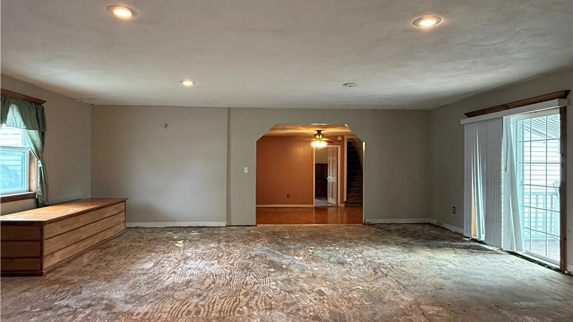 Property at 132 2nd Street, Rome, NY 13440 21