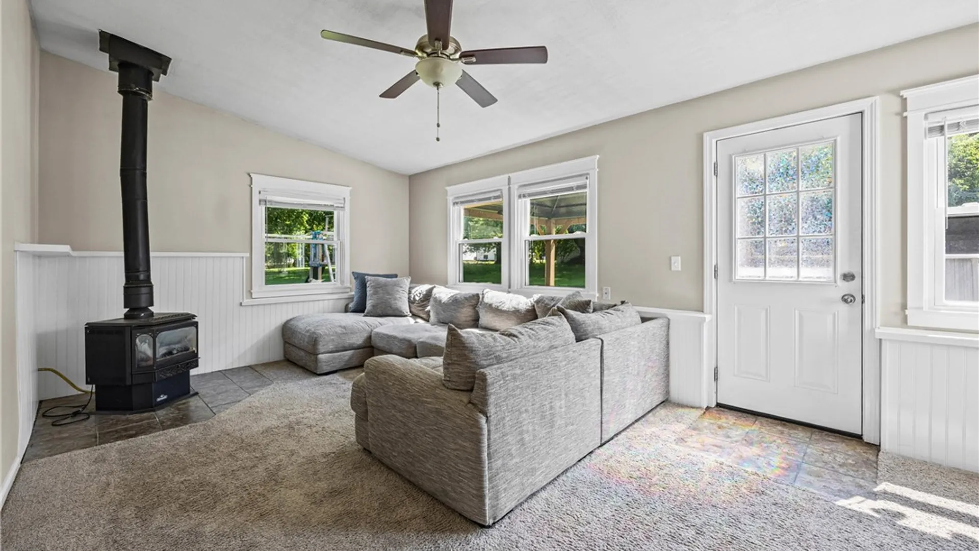 Property at 265 Woodruff Drive, Webster, NY 14580 12