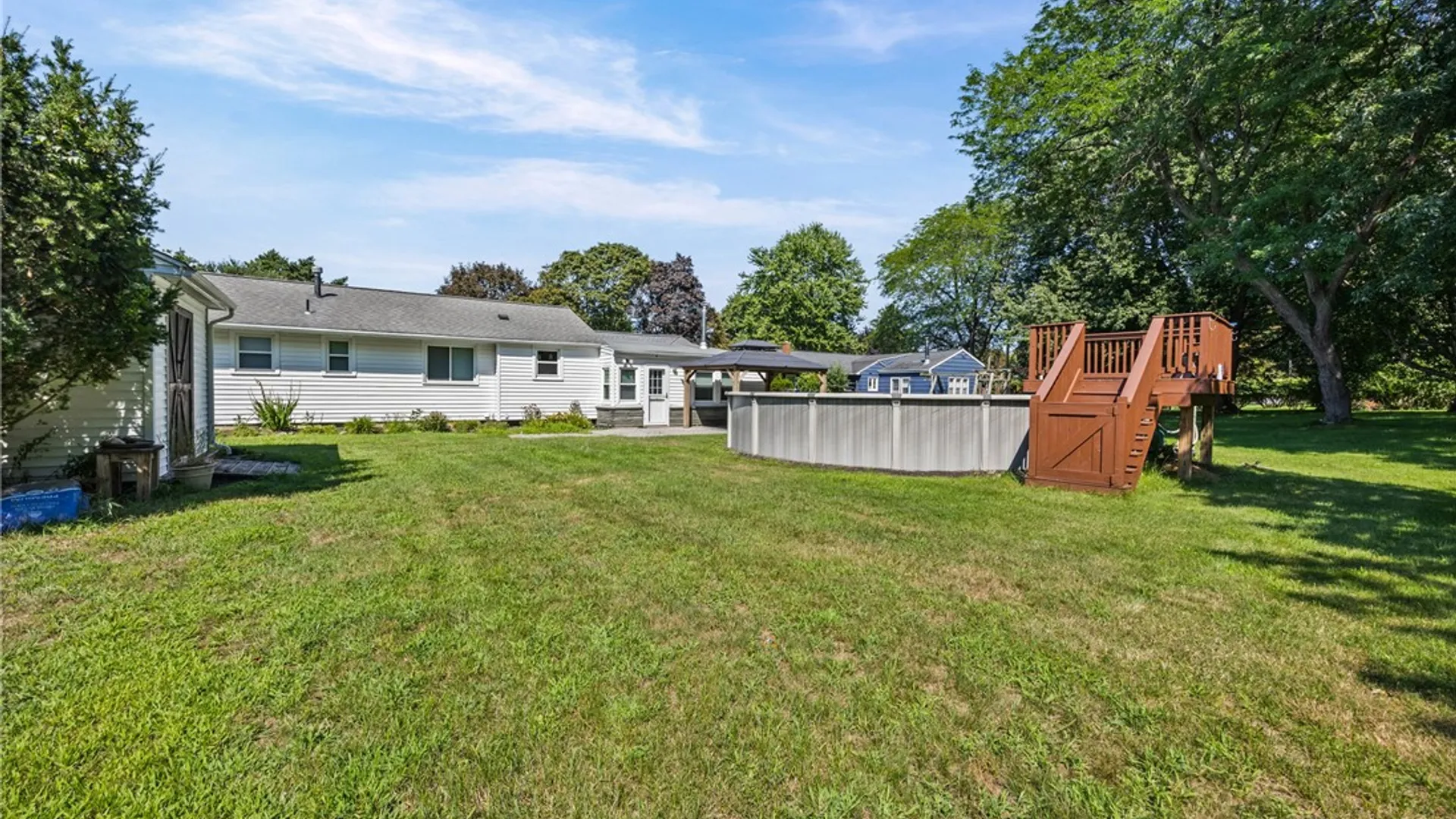 Property at 265 Woodruff Drive, Webster, NY 14580 36