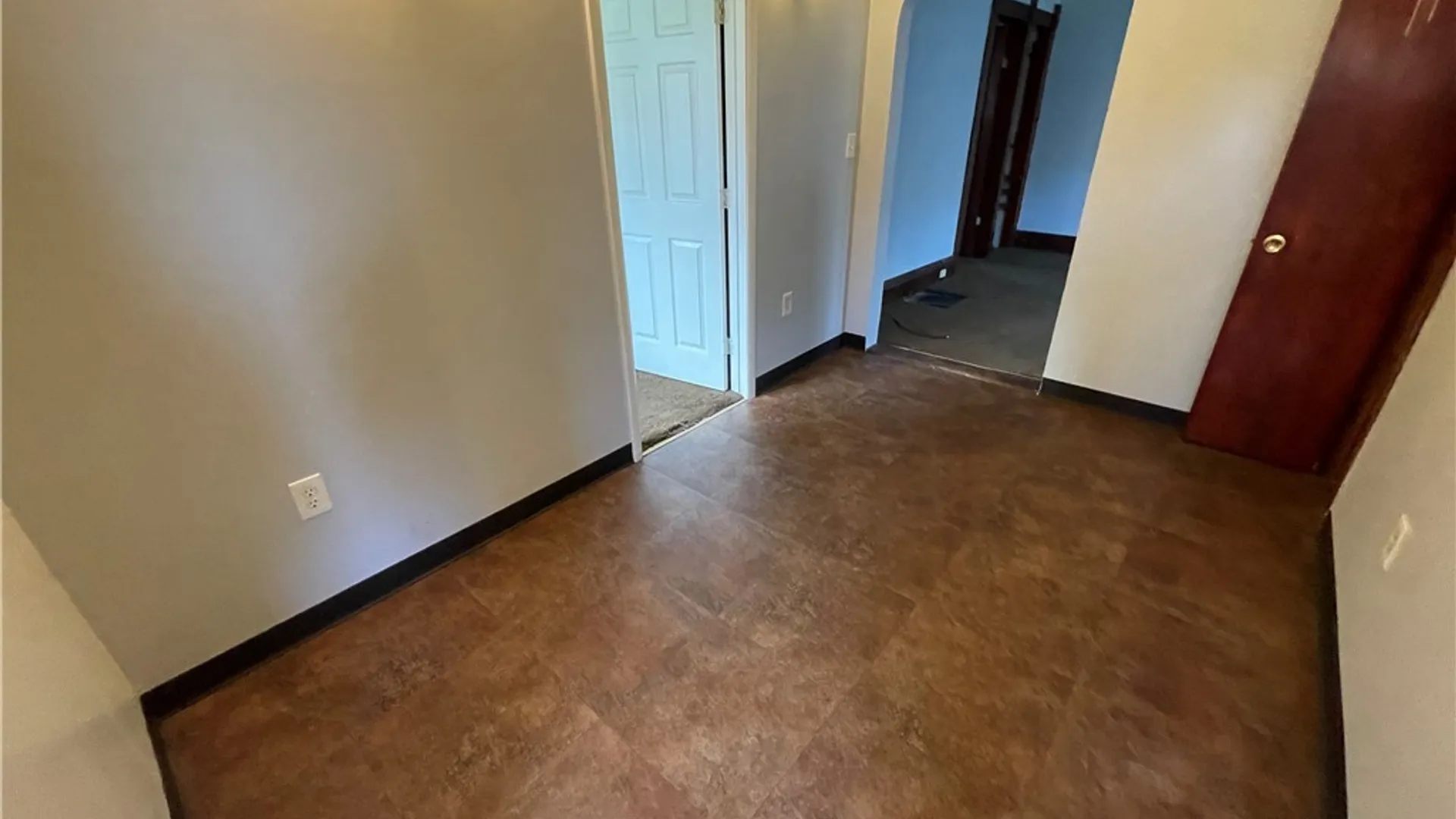 Property at 228 Duane Street, Syracuse, NY 13207 3