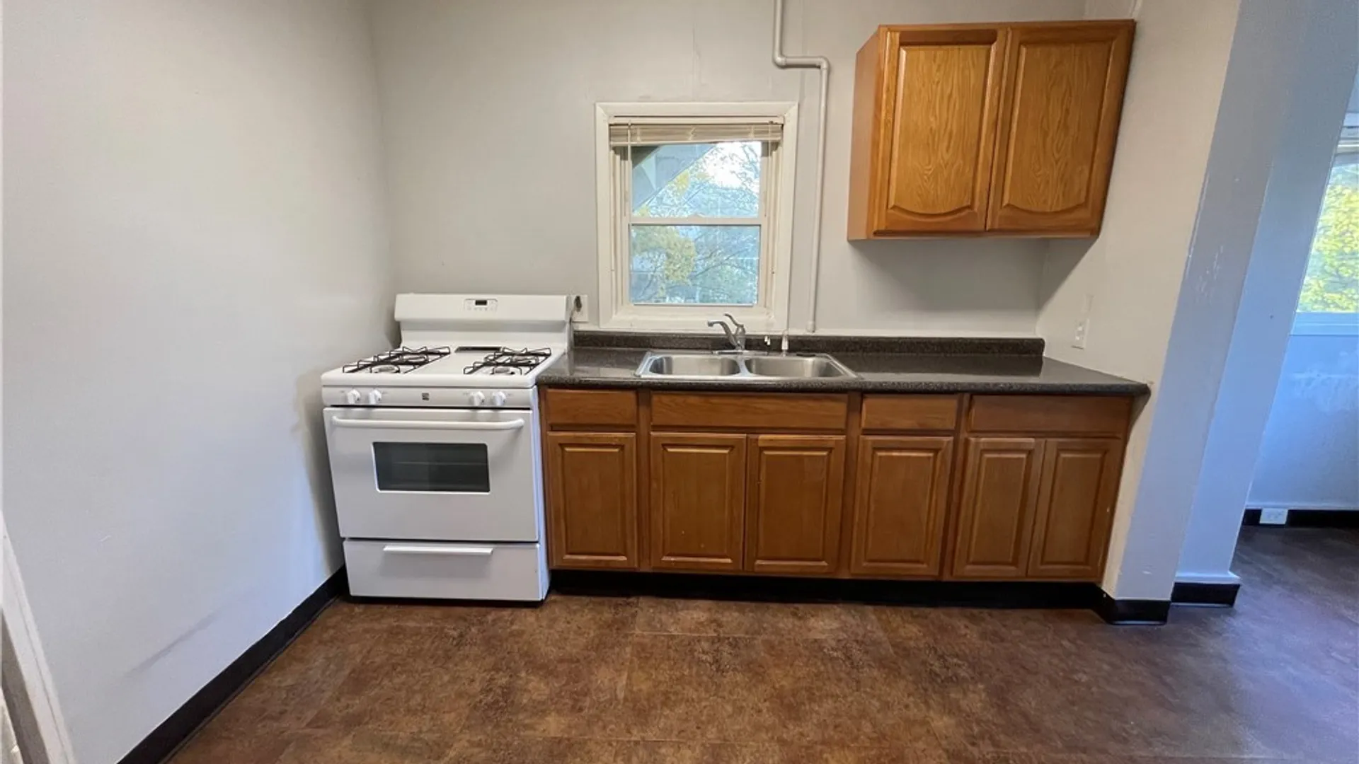 Property at 228 Duane Street, Syracuse, NY 13207 10