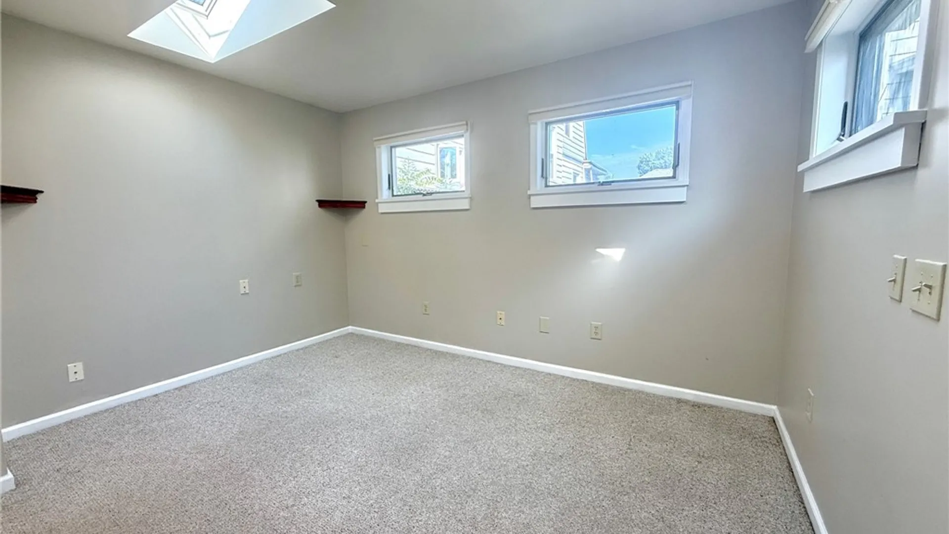 Property at 5156 Saint Paul Boulevard, Irondequoit, NY 14617 10