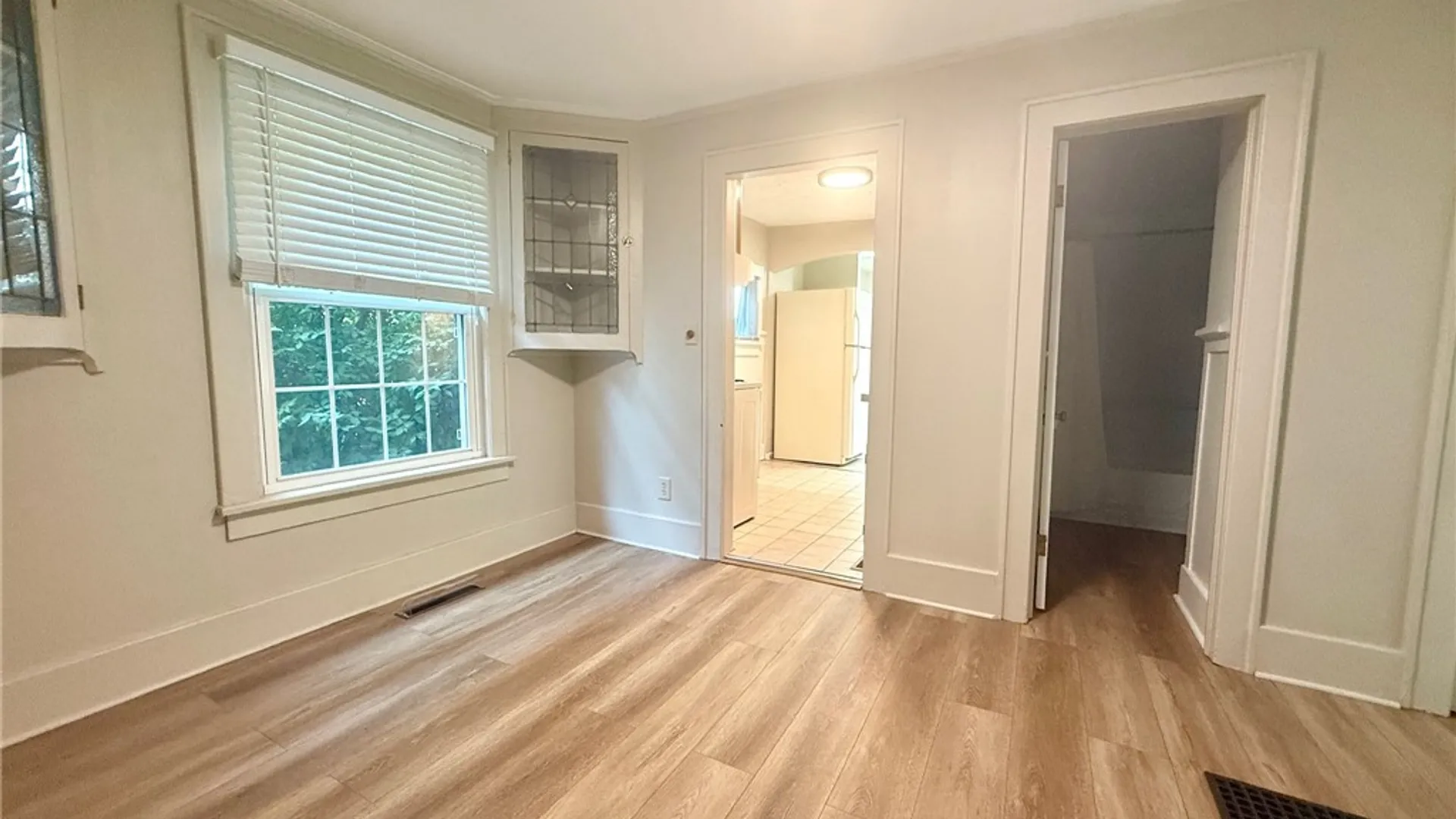 Property at 5156 Saint Paul Boulevard, Irondequoit, NY 14617 13