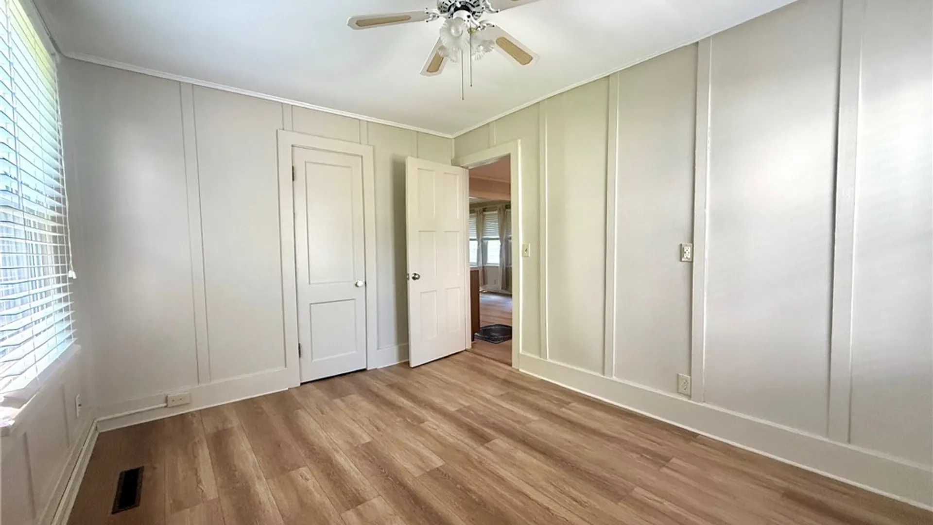 Property at 5156 Saint Paul Boulevard, Irondequoit, NY 14617 17
