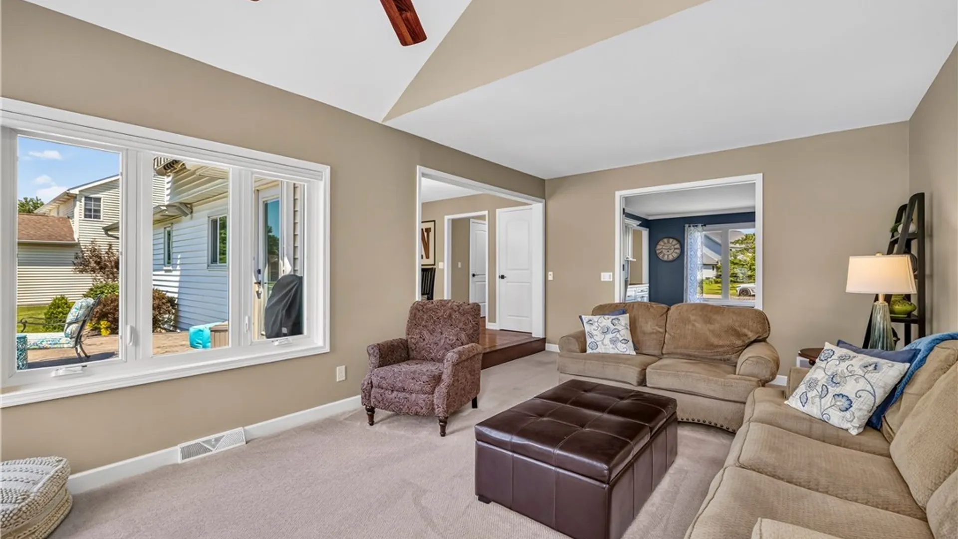 Property at 6090 Meadow Lakes Drive, Clarence, NY 14051 8