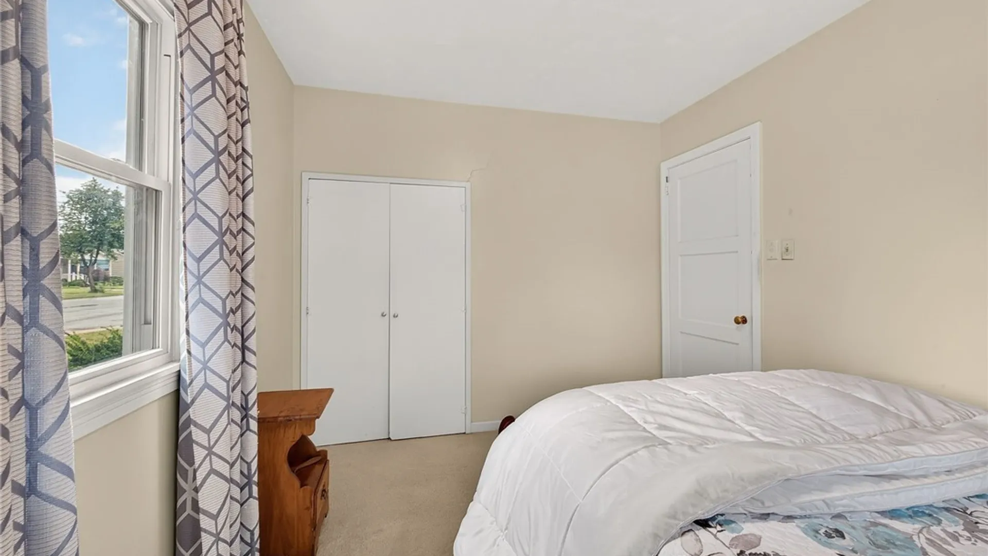 Property at 548 Loretta Street, Tonawanda, NY 14150 36
