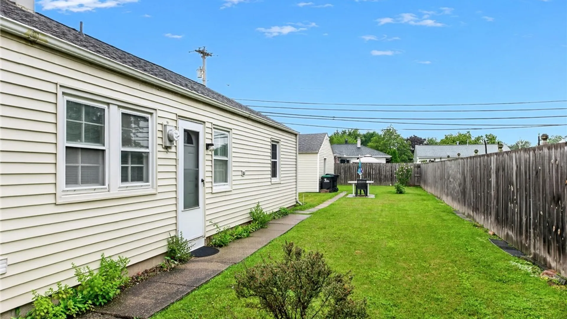 Property at 548 Loretta Street, Tonawanda, NY 14150 41
