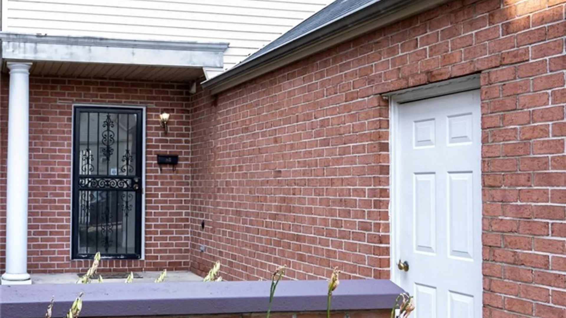 Property at 117 Delmar Mitchell Drive, Buffalo, NY 14204 3