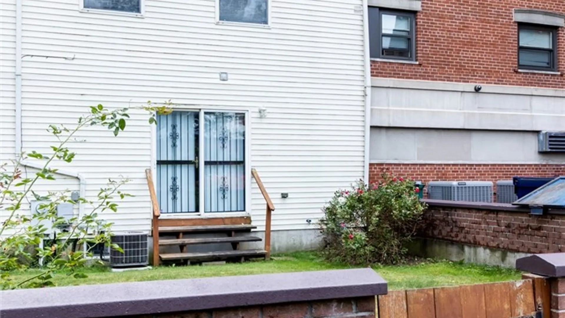 Property at 117 Delmar Mitchell Drive, Buffalo, NY 14204 46