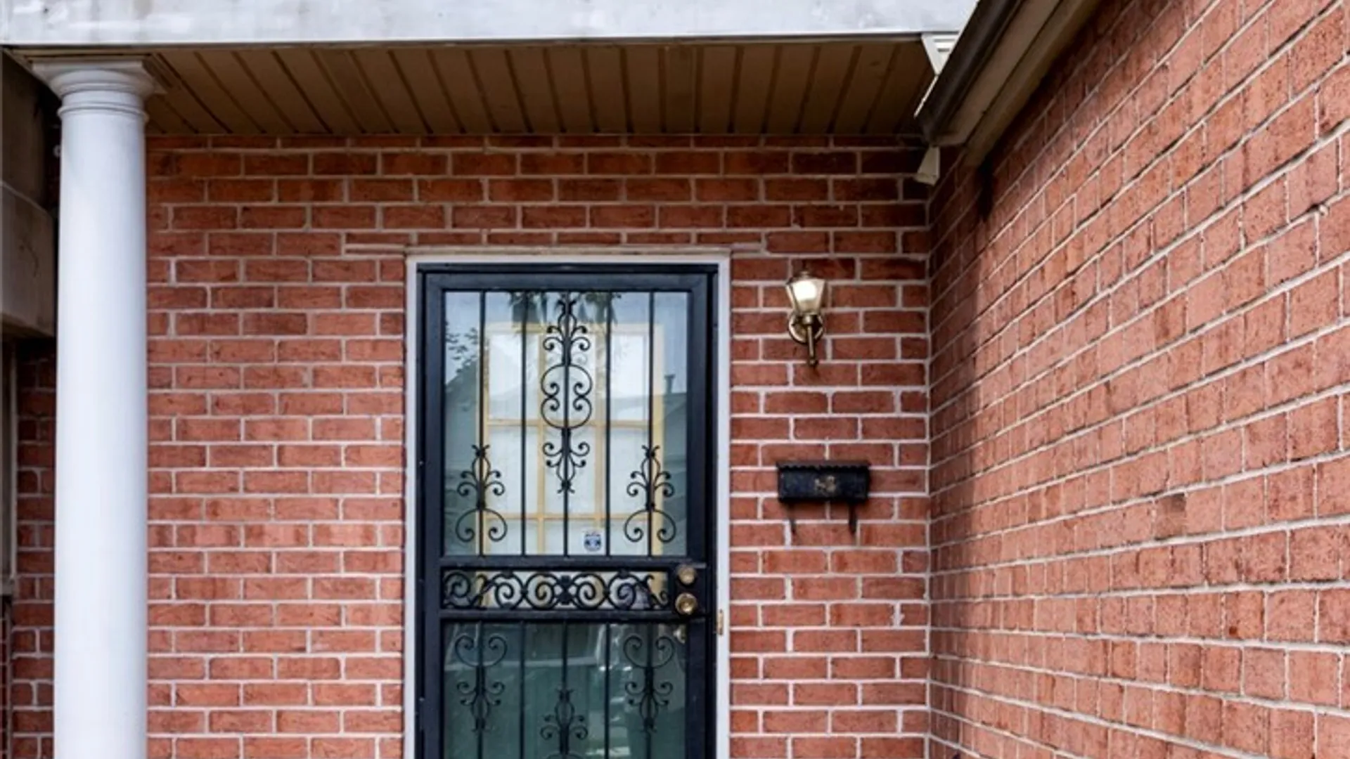 Property at 117 Delmar Mitchell Drive, Buffalo, NY 14204 4
