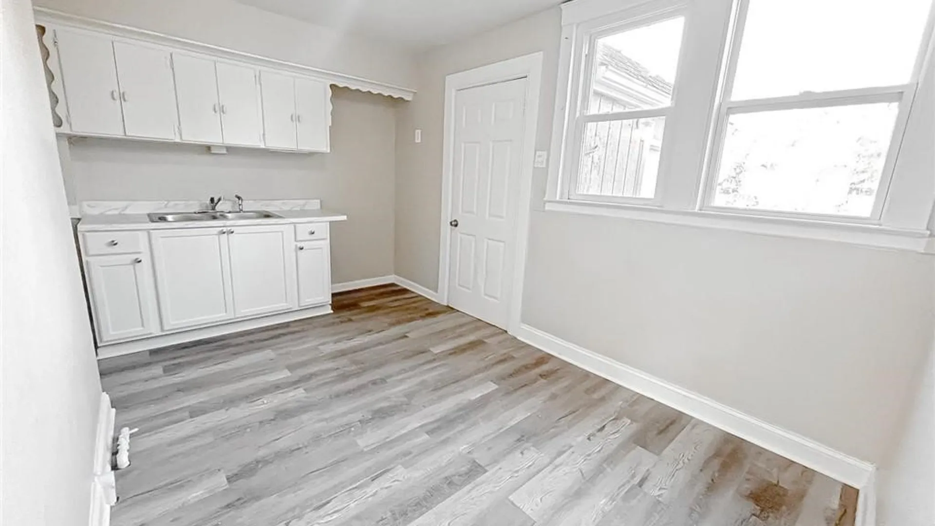 Property at 531 24th Street, Niagara Falls, NY 14301 6