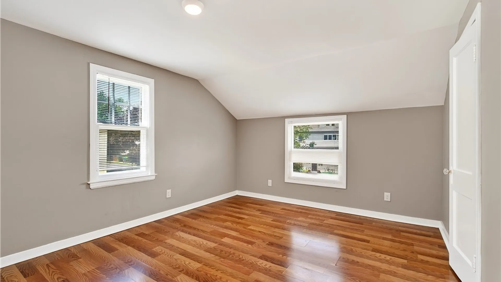 Property at 498 Linden Avenue, Buffalo, NY 14216 10