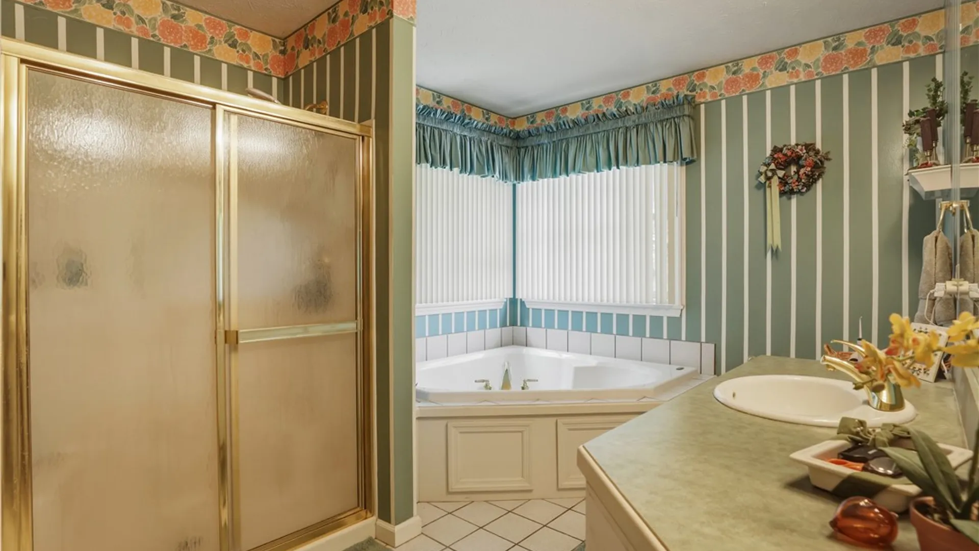 Property at 18 Turnberry Road, Horseheads, NY 14845 19