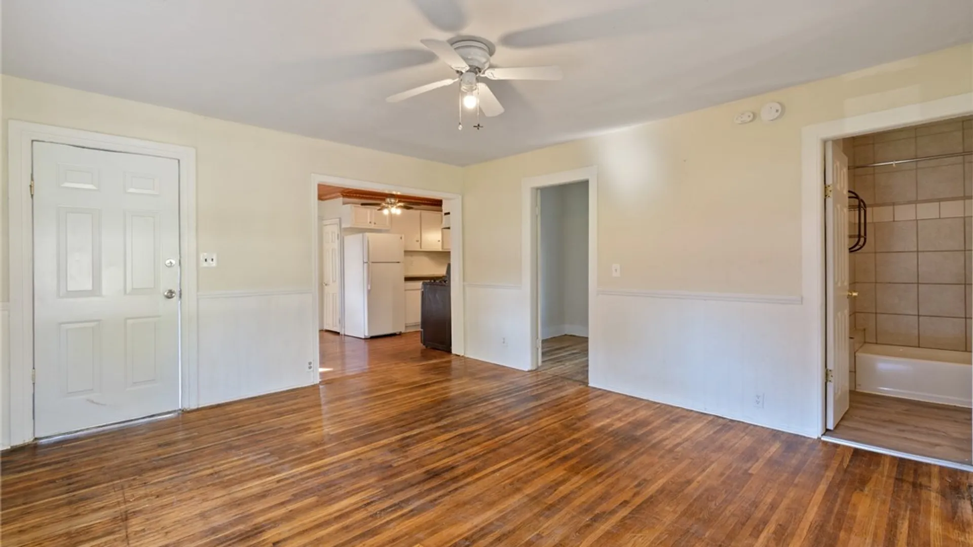 Property at 250 Sanford Street, Rochester, NY 14620 4