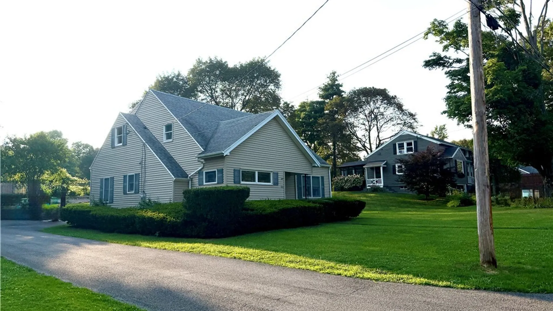 Property at 223 Cleveland Boulevard, Manlius, NY 13066 3