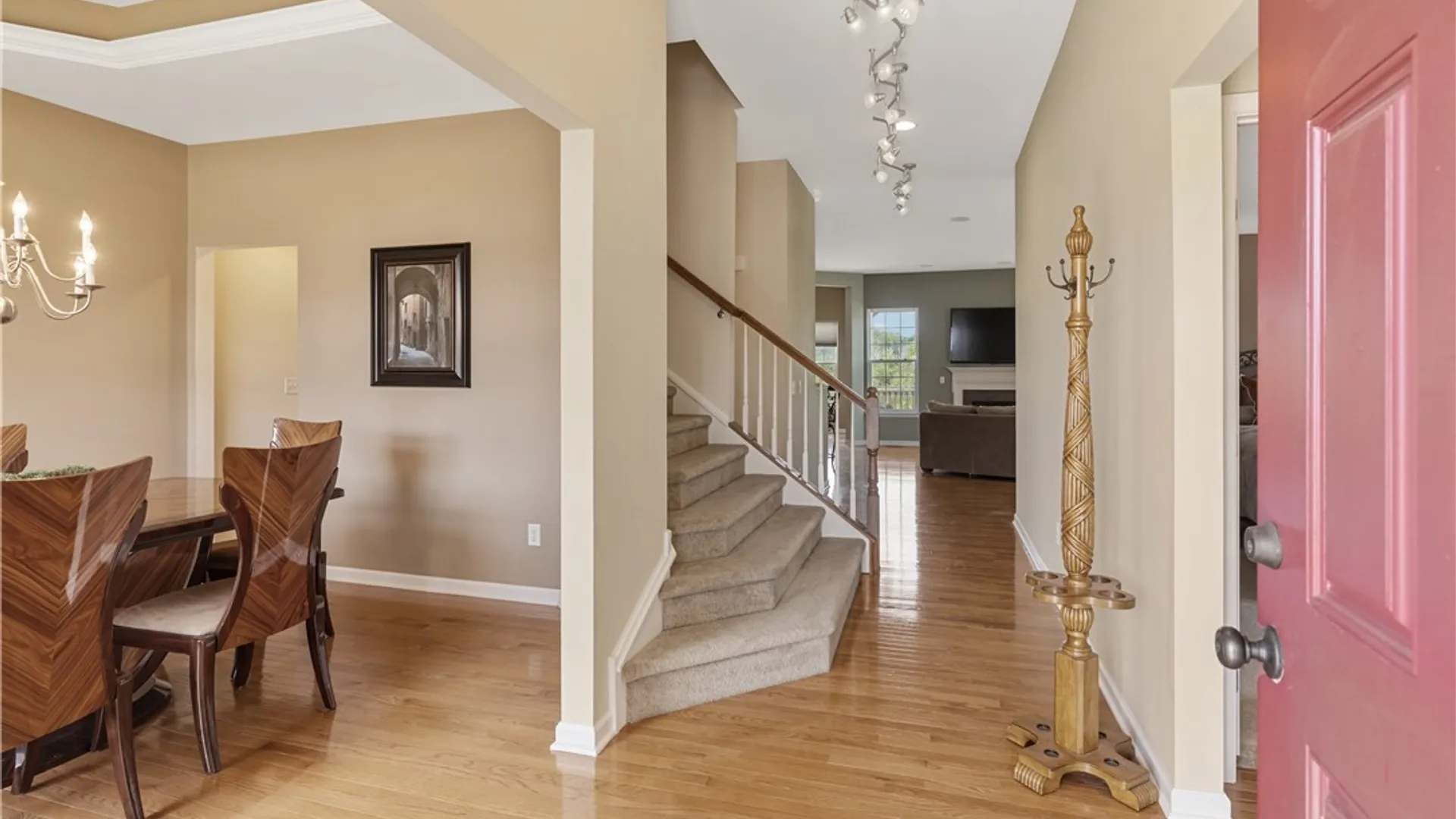 Property at 9517 Longford Path, Cicero, NY 13029 4