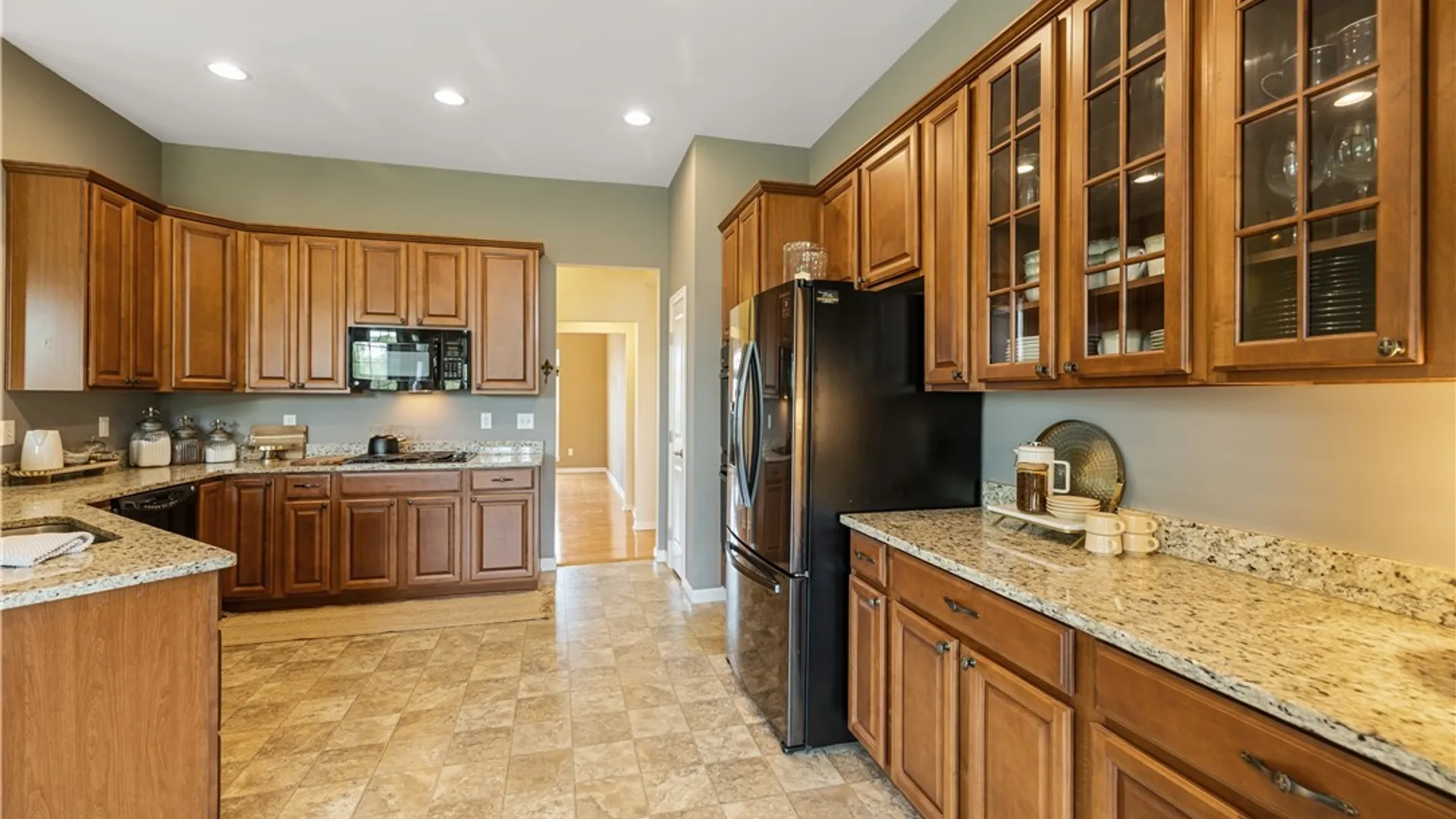 Property at 9517 Longford Path, Cicero, NY 13029 12
