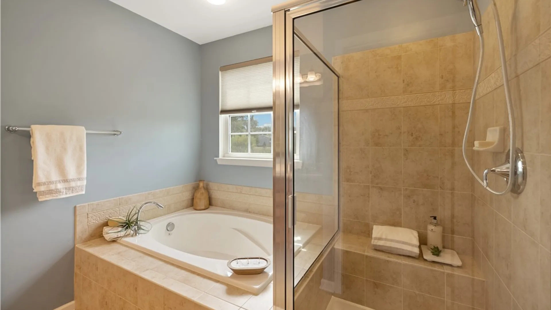 Property at 9517 Longford Path, Cicero, NY 13029 28