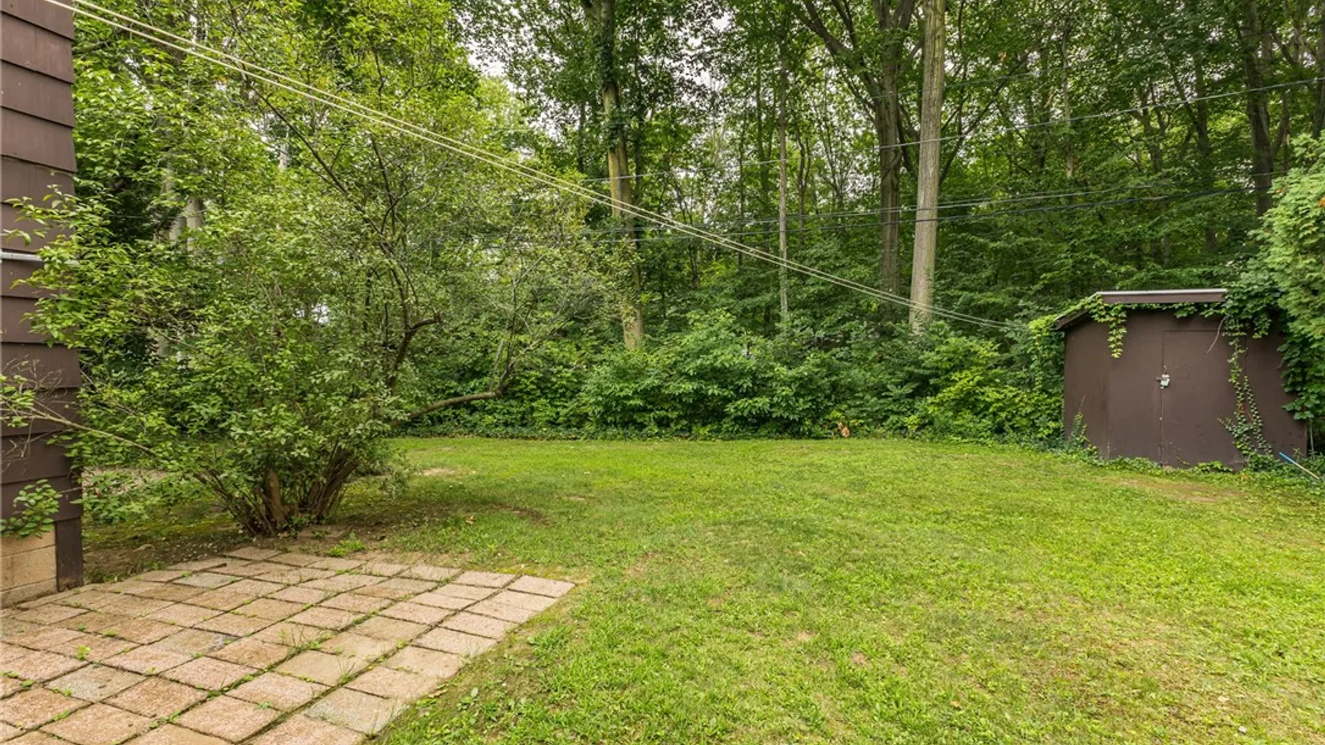 Property at 356 Black Walnut Drive, Greece, NY 14615 32