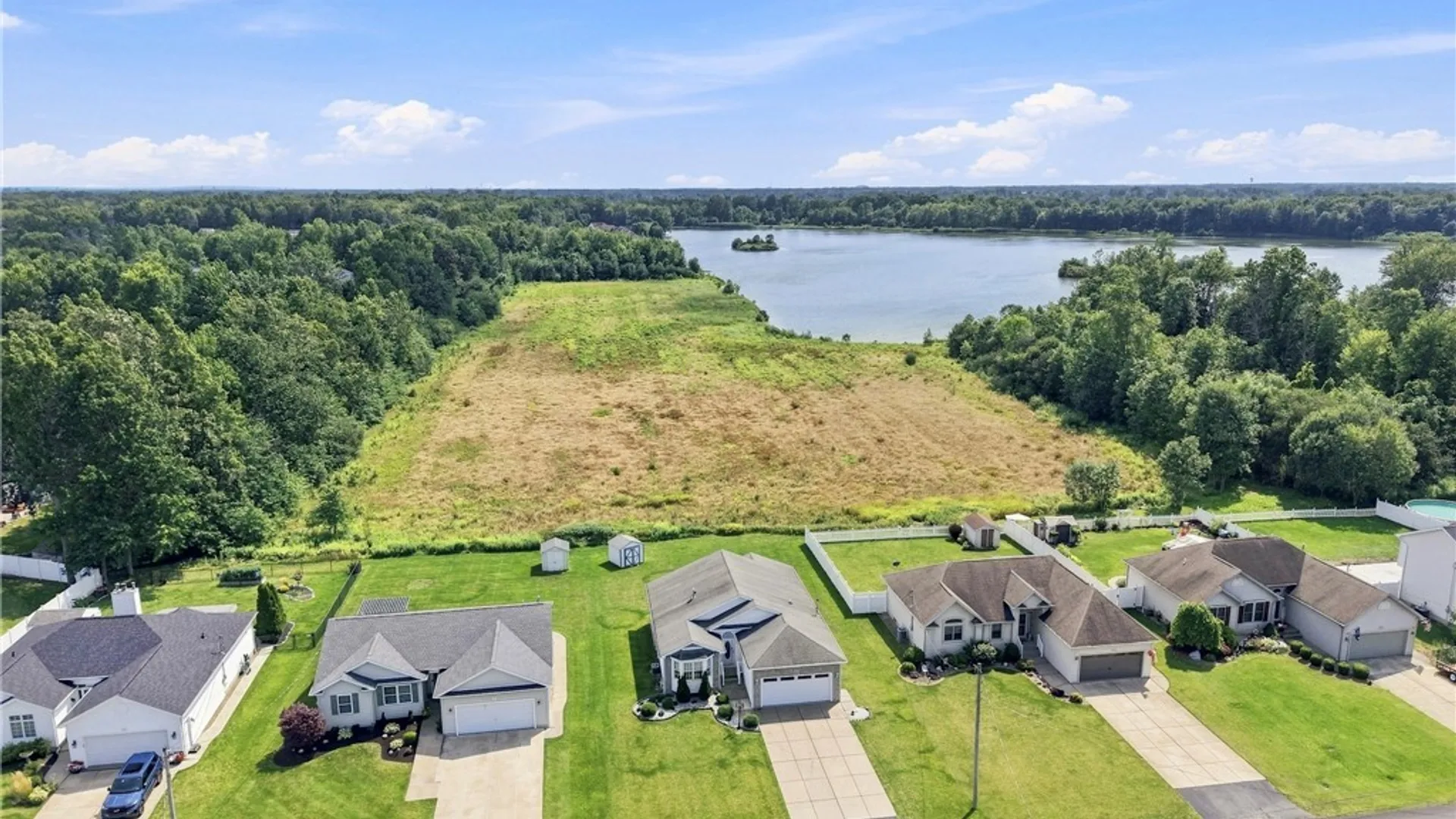 Property at 2584 Ferchen Street, Wheatfield, NY 14304 43