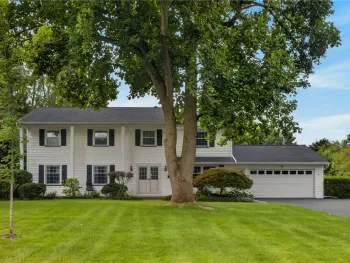 Property at 15 Willowhurst Drive, Penfield, NY 14526