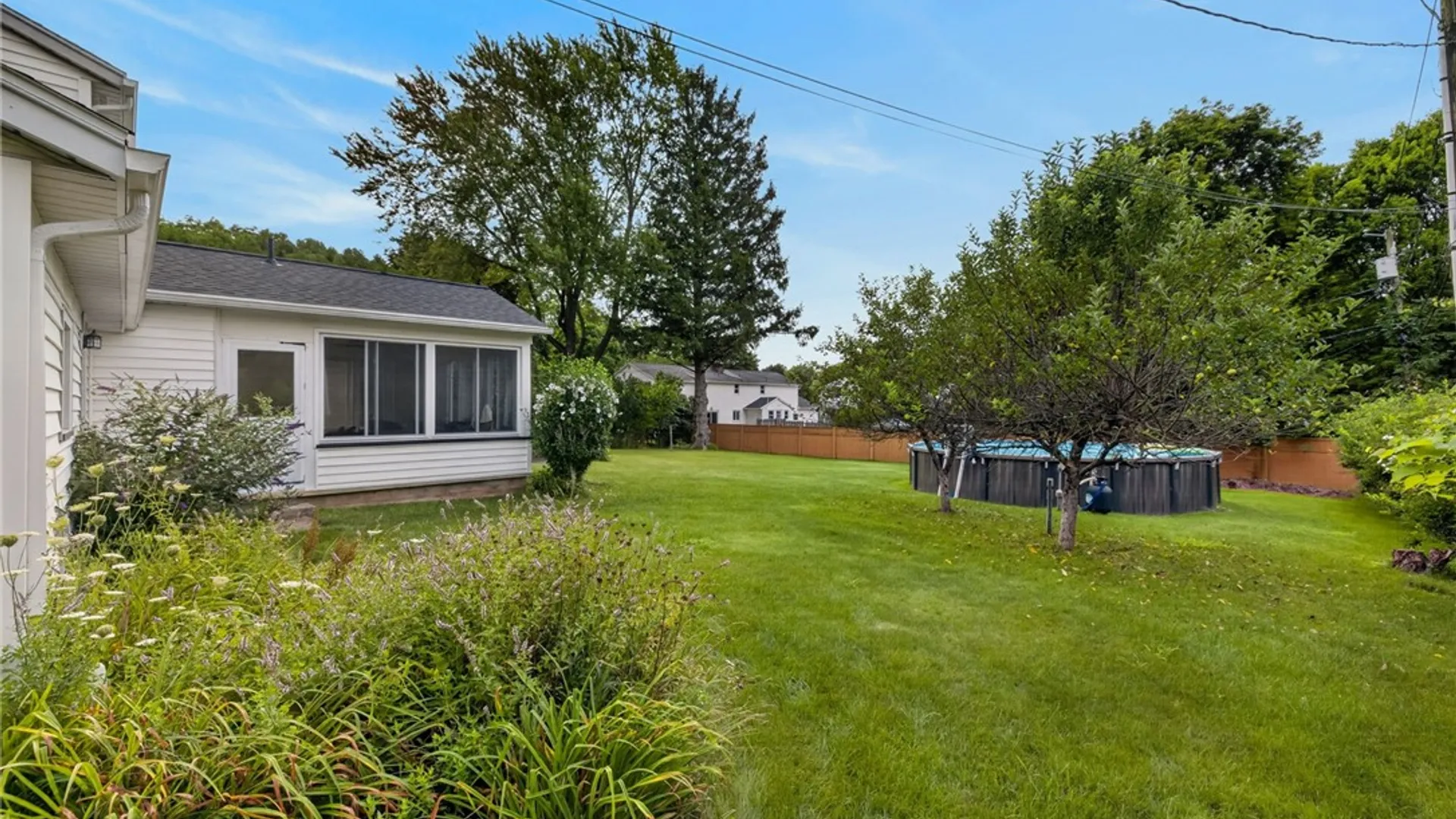 Property at 15 Willowhurst Drive, Penfield, NY 14526 42