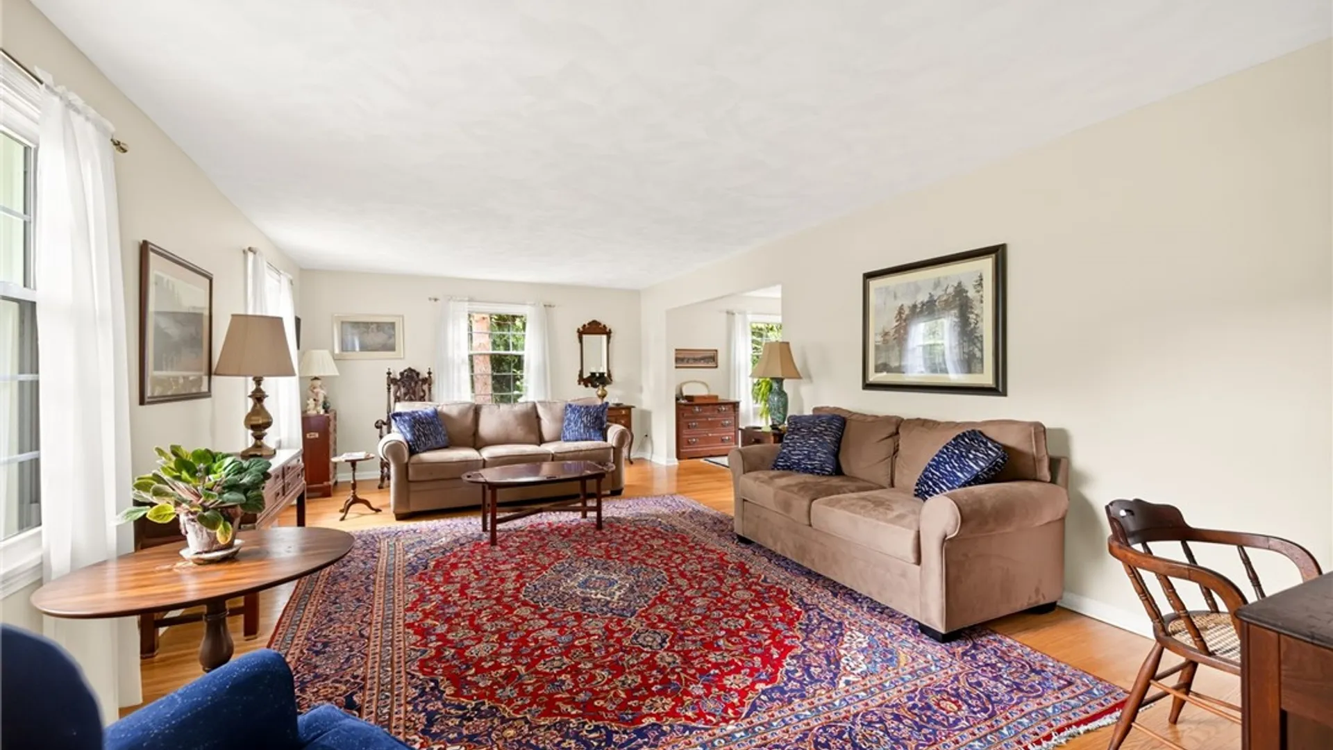 Property at 15 Willowhurst Drive, Penfield, NY 14526 26