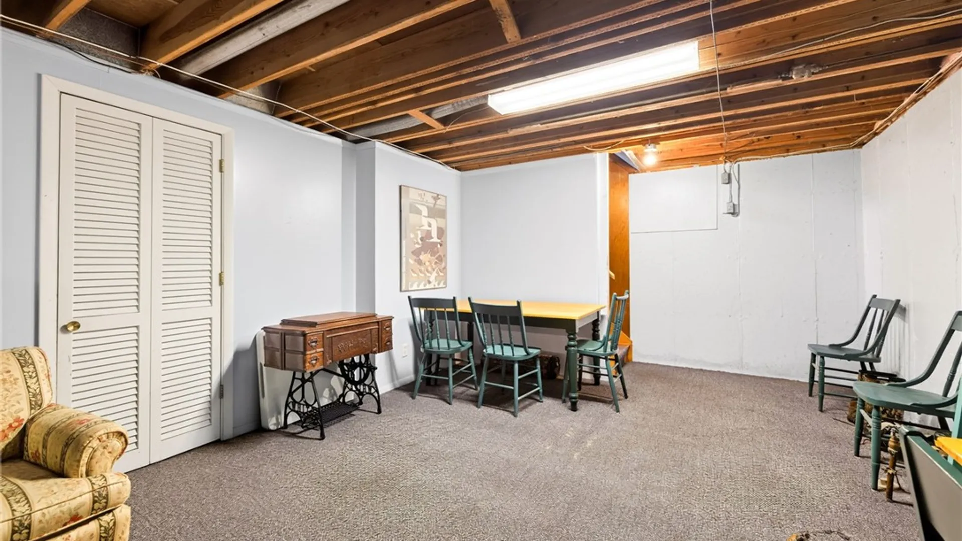 Property at 15 Willowhurst Drive, Penfield, NY 14526 38