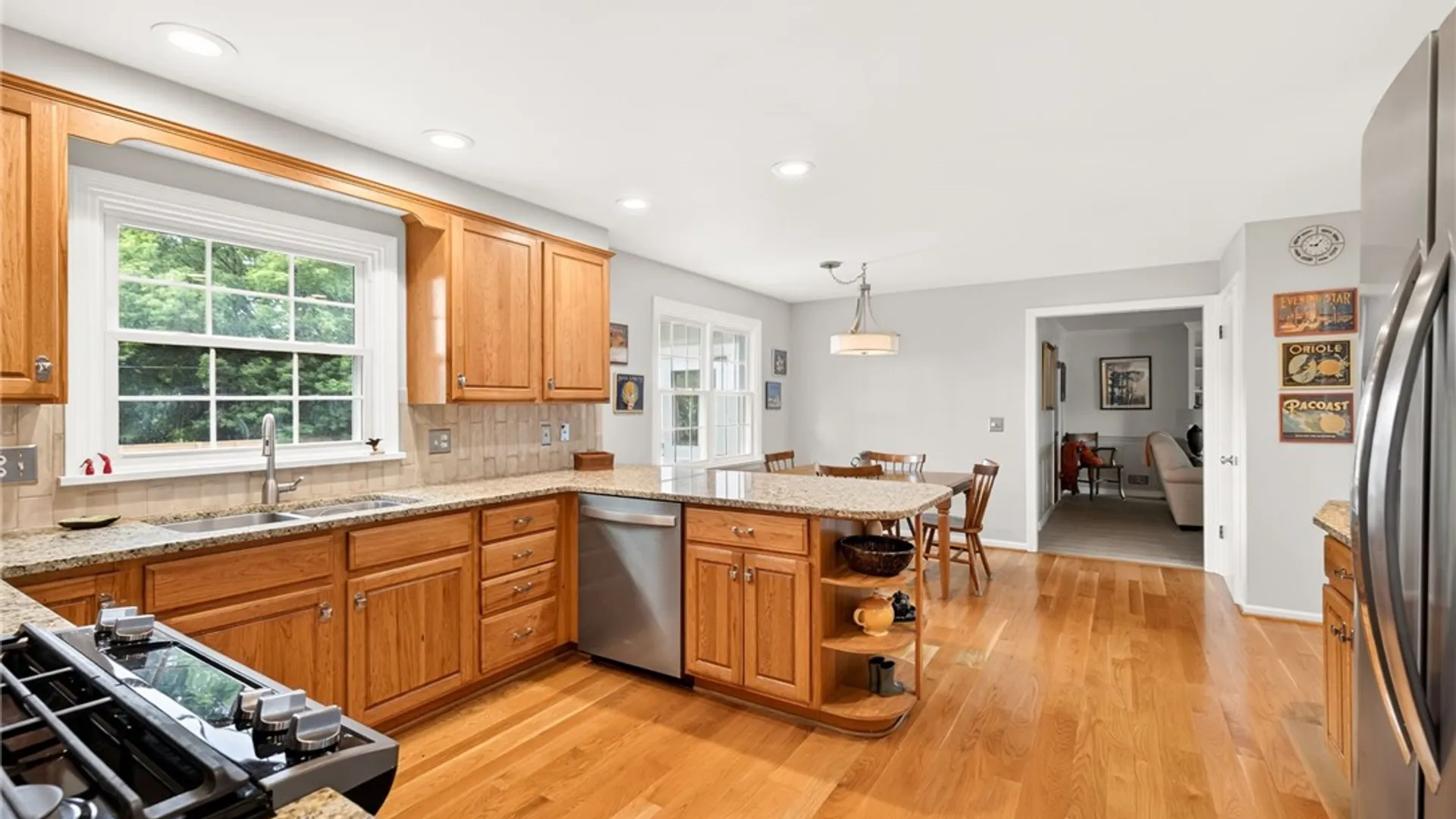 Property at 15 Willowhurst Drive, Penfield, NY 14526 19
