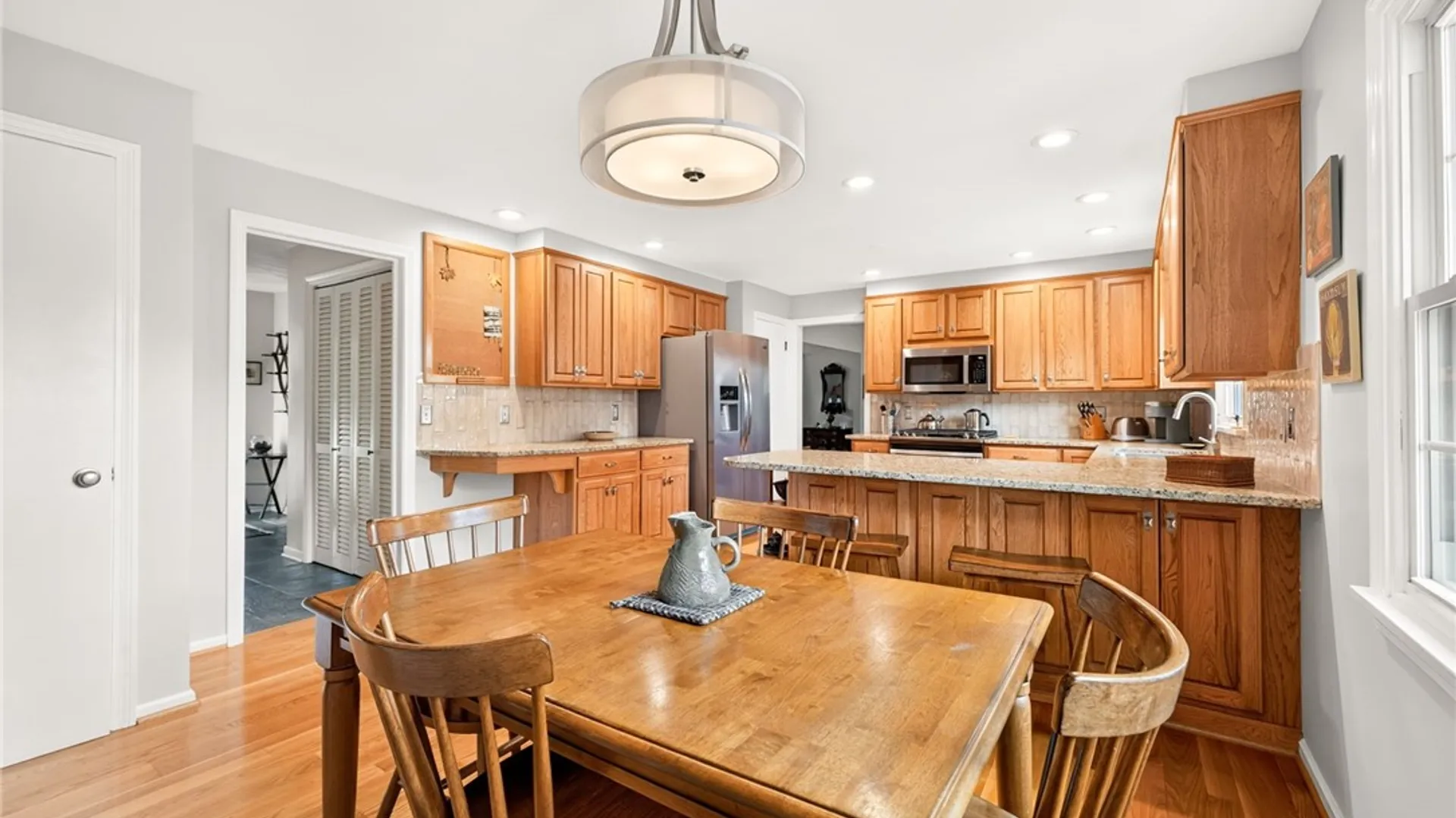 Property at 15 Willowhurst Drive, Penfield, NY 14526 15