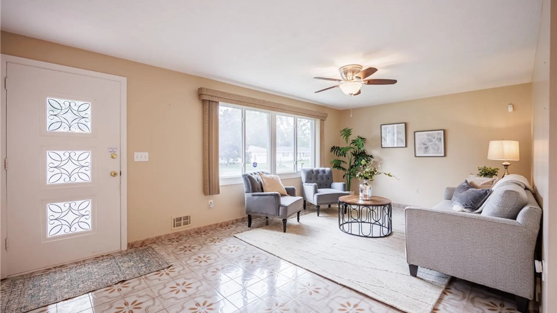 Property at 26 Valencia Drive, Gates, NY 14606 5