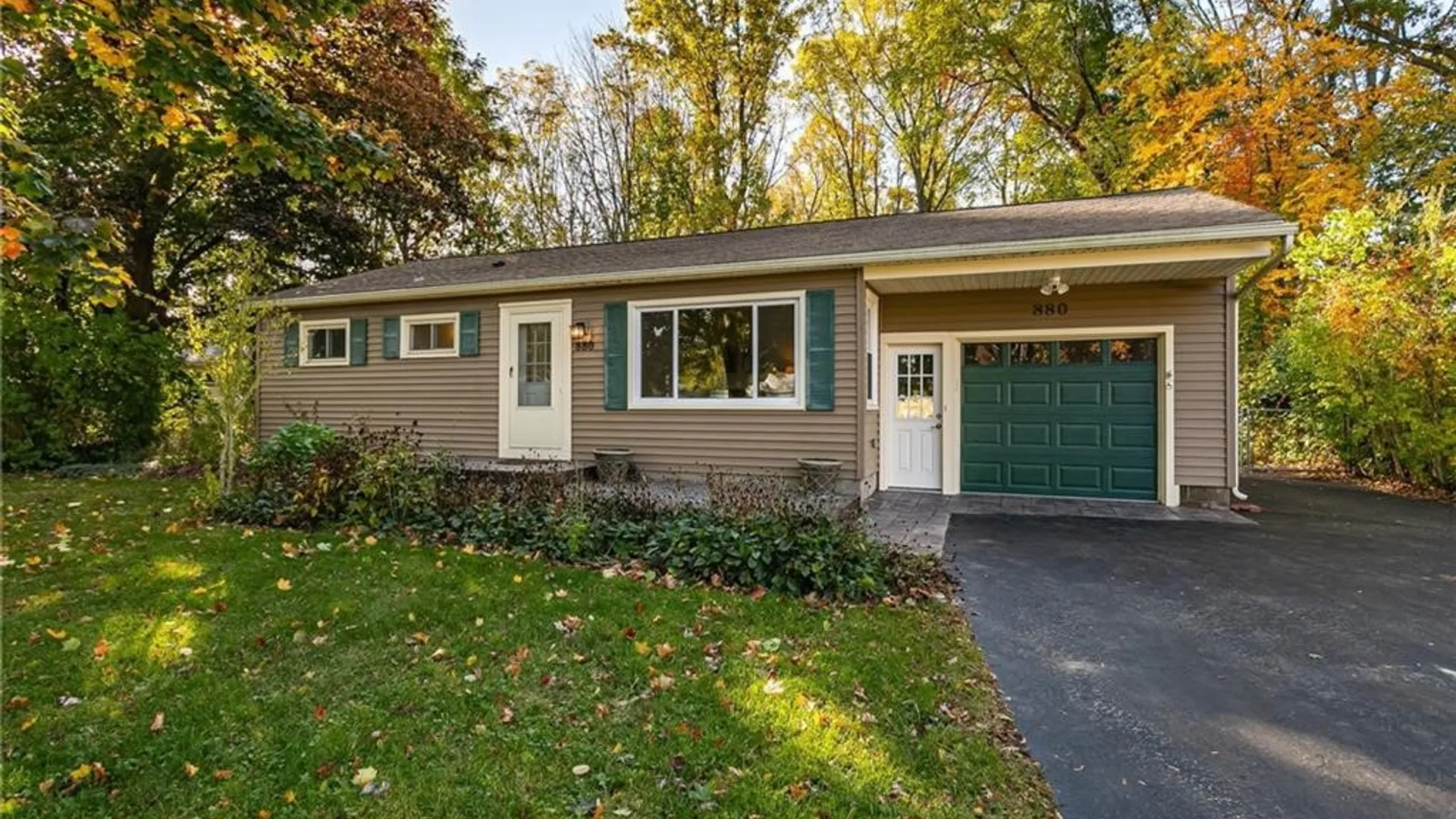Property at 880 Joran Drive, Webster, NY 14580 3