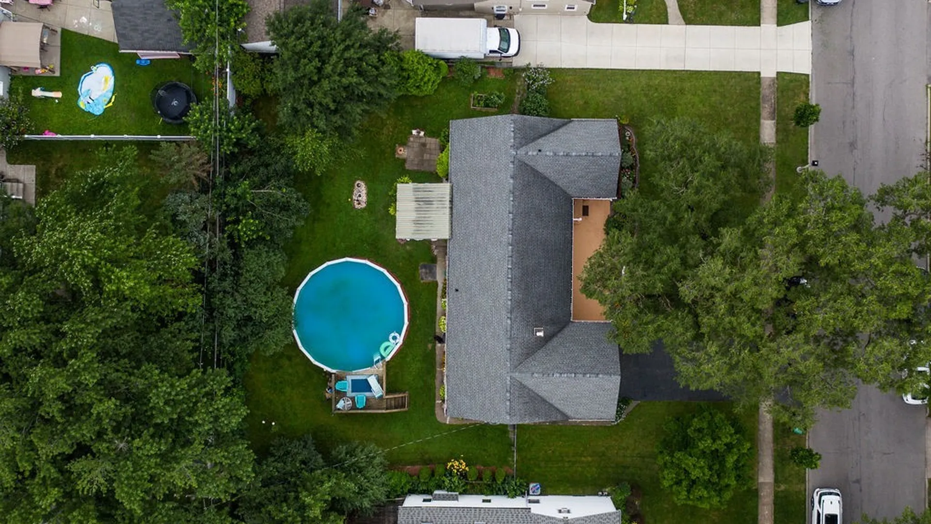 Property at 351 Southwood Drive, Tonawanda, NY 14223 47