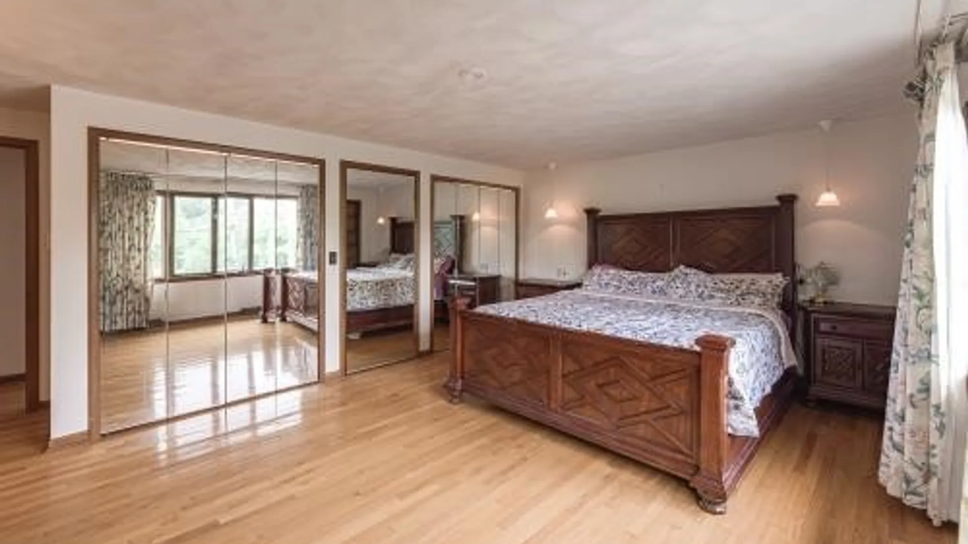 Property at 66 Four Seasons Road, Amherst, NY 14226 26