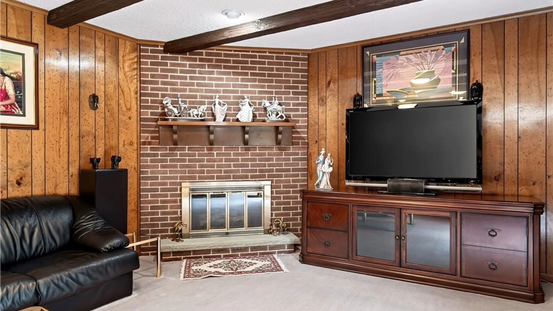 Property at 14 North Lane, Orchard Park, NY 14127 14
