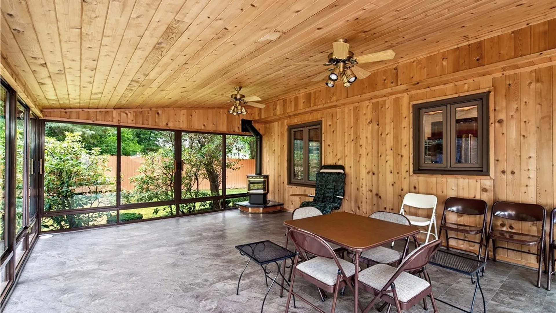 Property at 14 North Lane, Orchard Park, NY 14127 17
