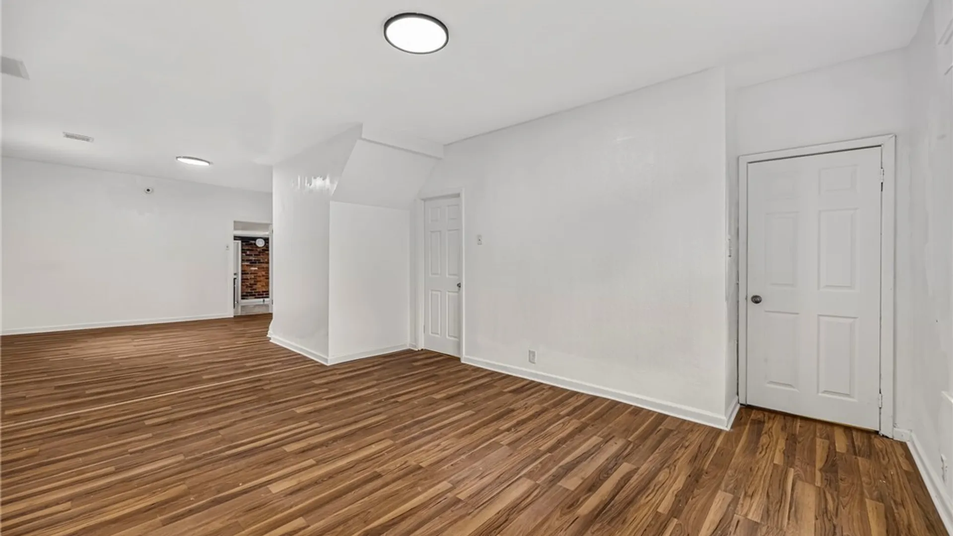 Property at 19 Concord Street, Buffalo, NY 14212 8
