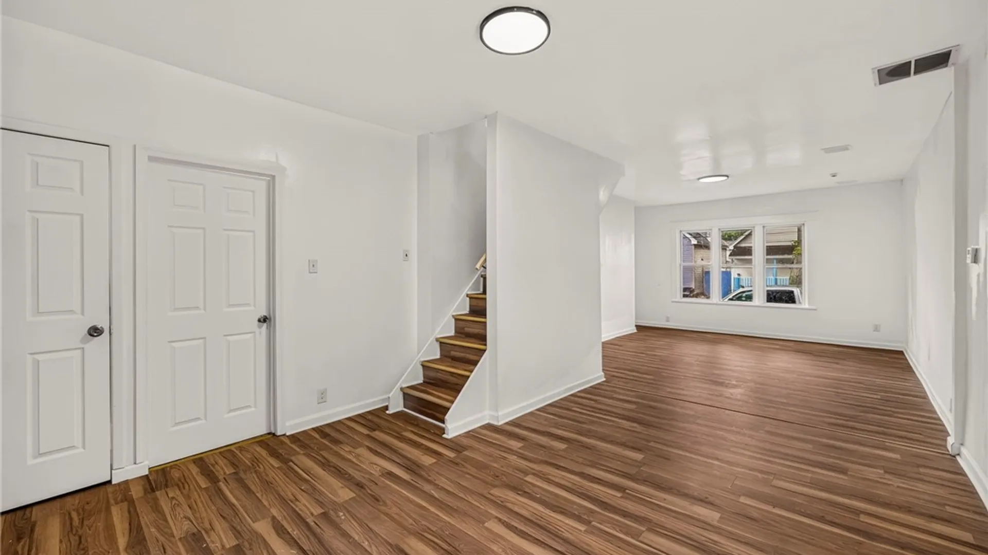 Property at 19 Concord Street, Buffalo, NY 14212 11