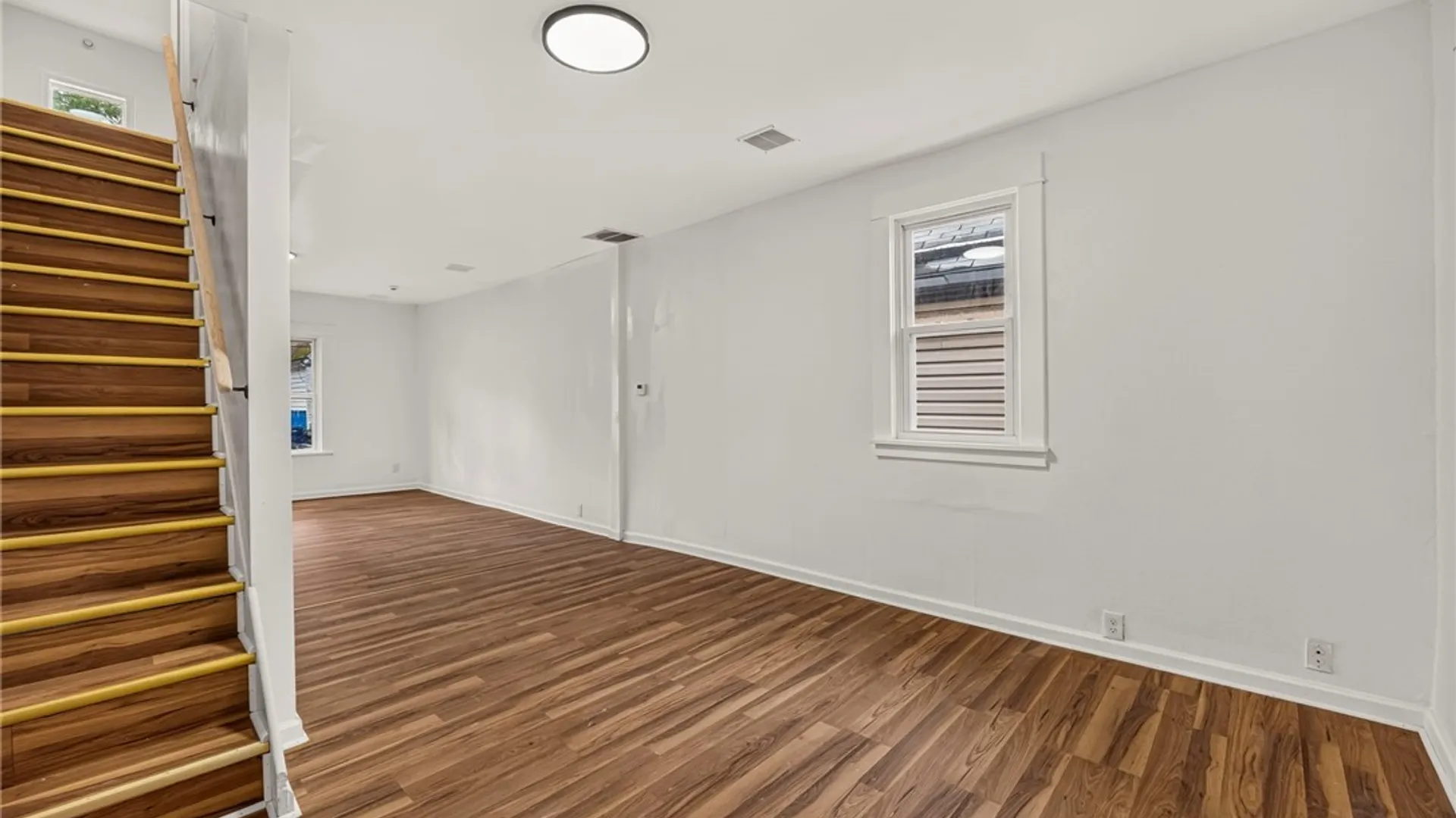 Property at 19 Concord Street, Buffalo, NY 14212 13