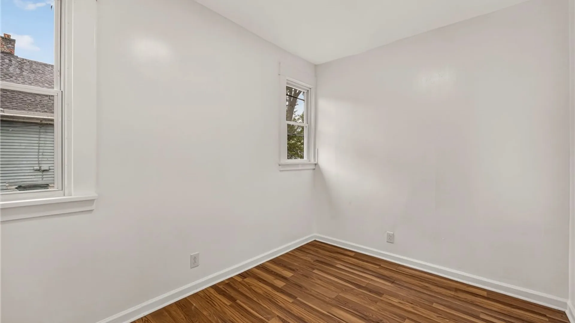 Property at 19 Concord Street, Buffalo, NY 14212 16