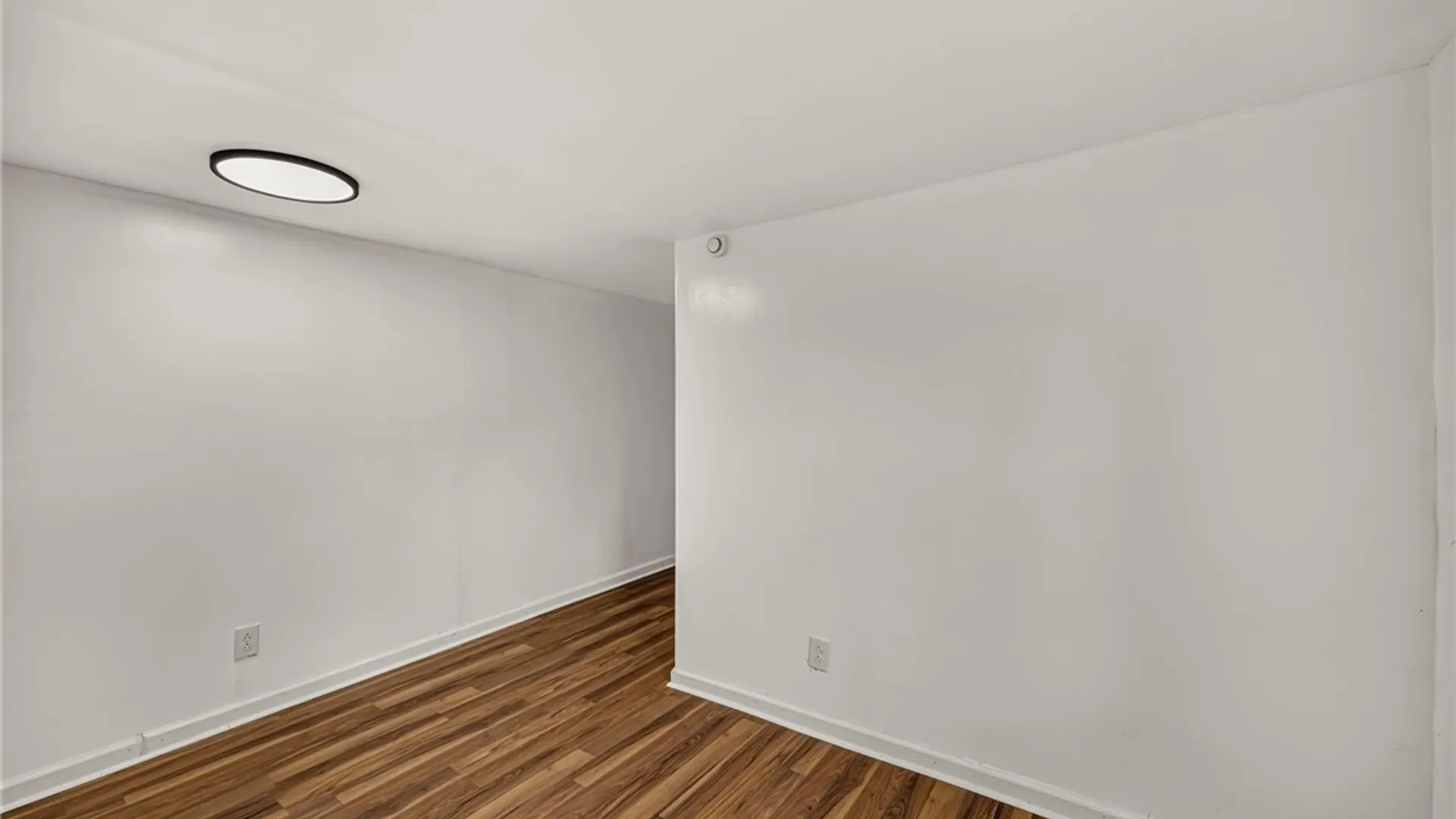 Property at 19 Concord Street, Buffalo, NY 14212 20