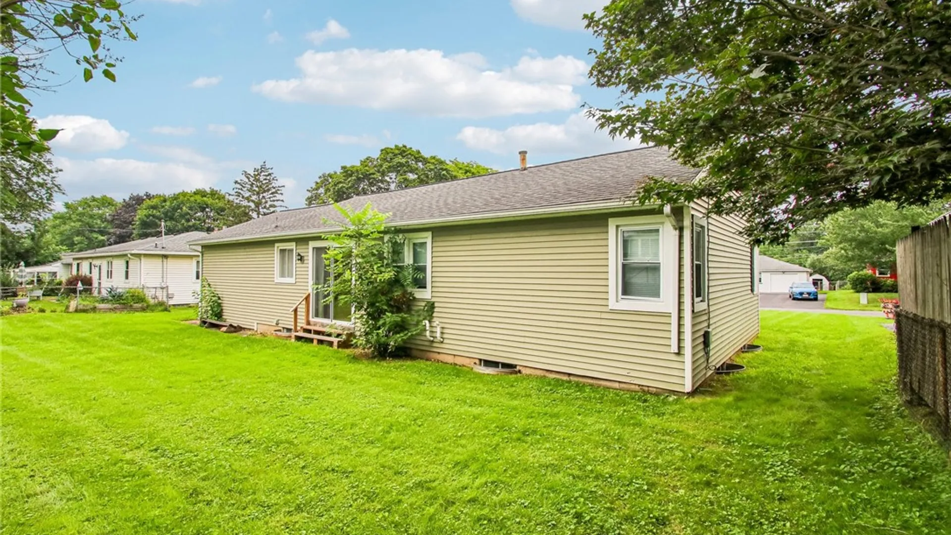 Property at 33 Merrydale Drive, Gates, NY 14624 29