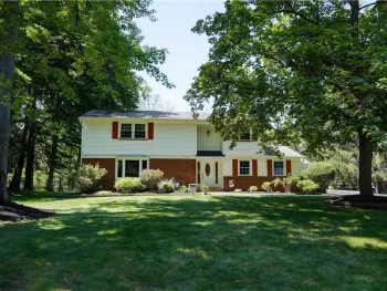 Property at 633 Sequoia Drive, Webster, NY 14580