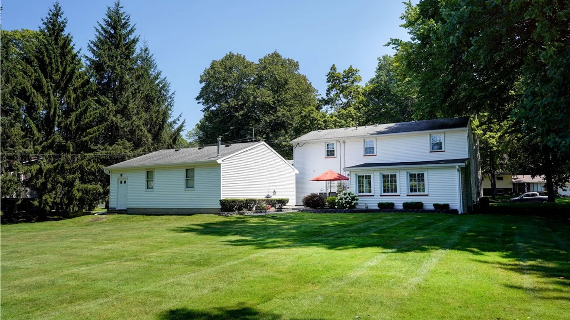 Property at 633 Sequoia Drive, Webster, NY 14580 41