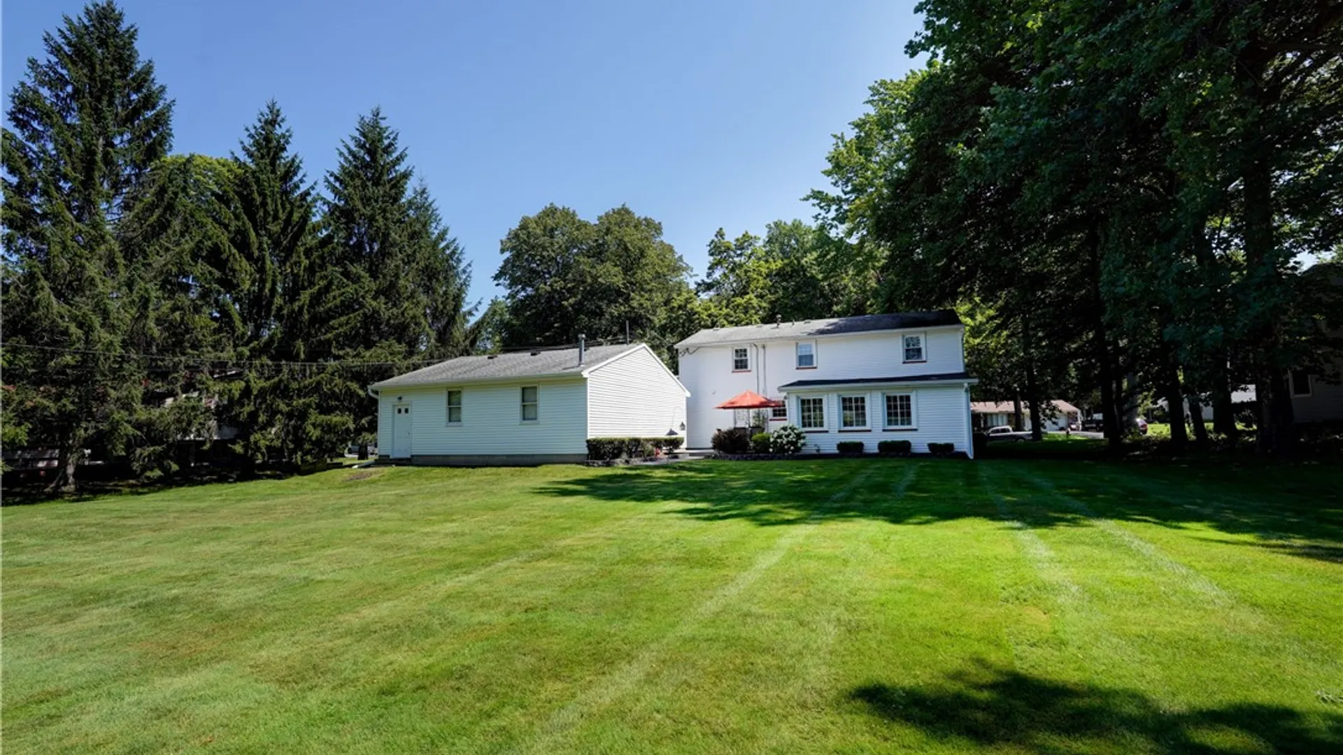 Property at 633 Sequoia Drive, Webster, NY 14580 42