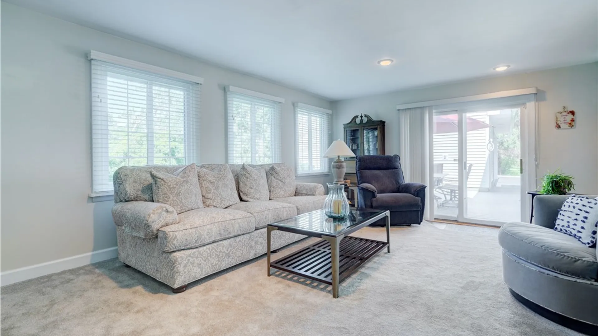 Property at 633 Sequoia Drive, Webster, NY 14580 17